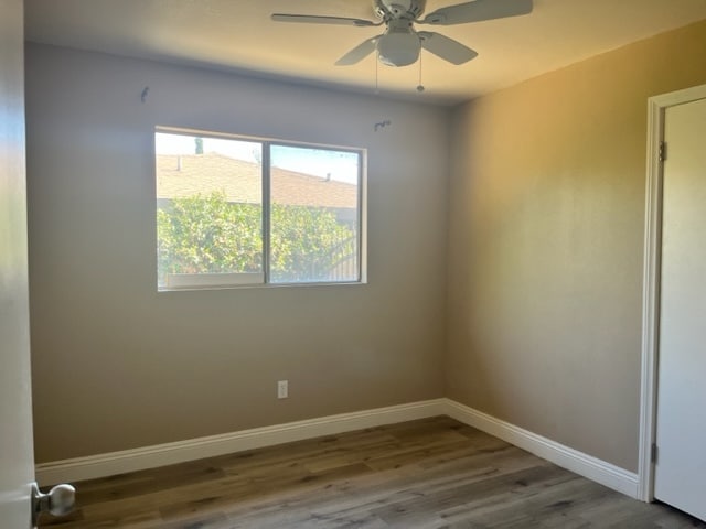 Bed 1 - 4435 Edra Ave