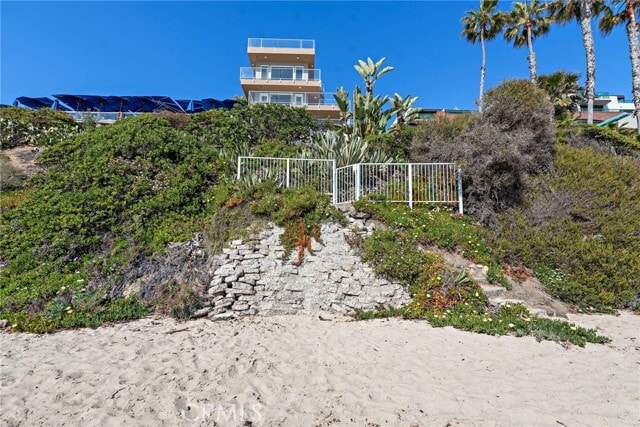 Building Photo - 603 S Coast Hwy