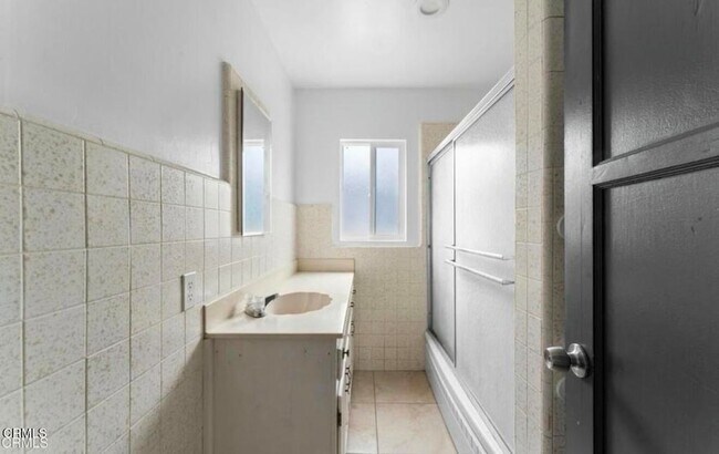 Building Photo - 269 Sheppard Rd