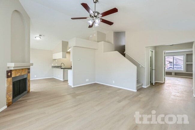 Building Photo - 7321 N 69th Ave