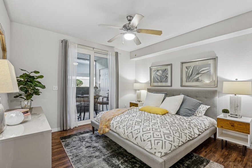 Interior Photo - The Quaye at Palm Beach Gardens