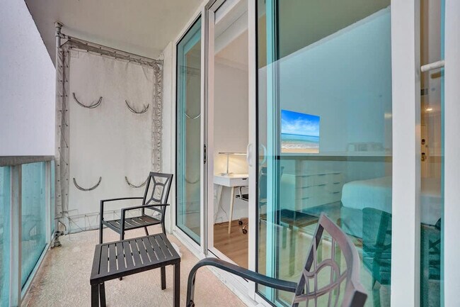 Building Photo - 2889 McFarlane Rd