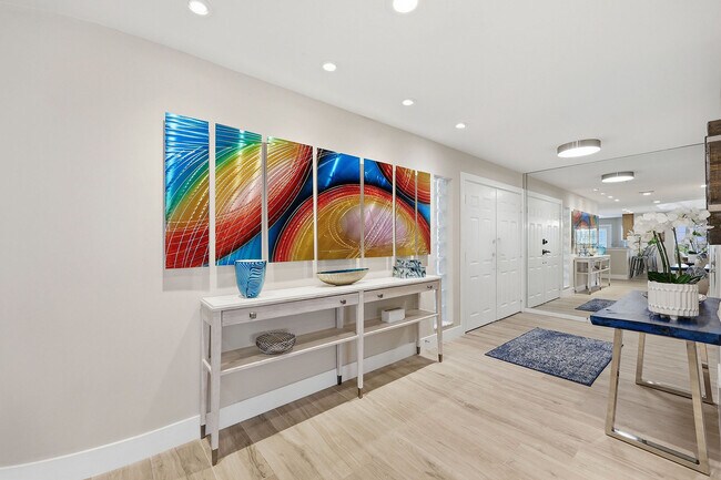 Building Photo - 26868 Wedgewood Dr