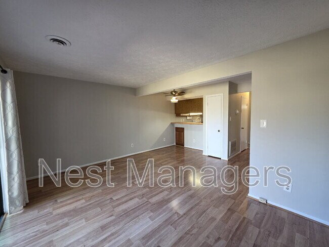 Building Photo - 4618 Fen Ct