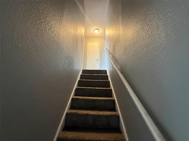 Building Photo - 119 Peachtree Ct