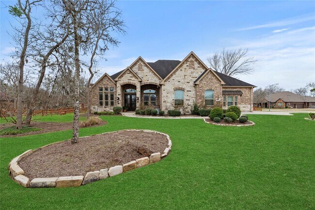 Primary Photo - 32711 Wales Cir