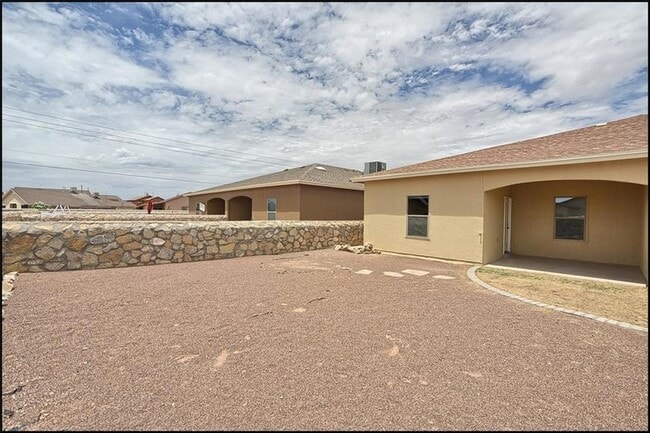 Building Photo - 14302 Pancho Gonzalez Ct