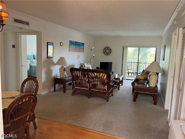 Building Photo - 12491 McGregor Blvd