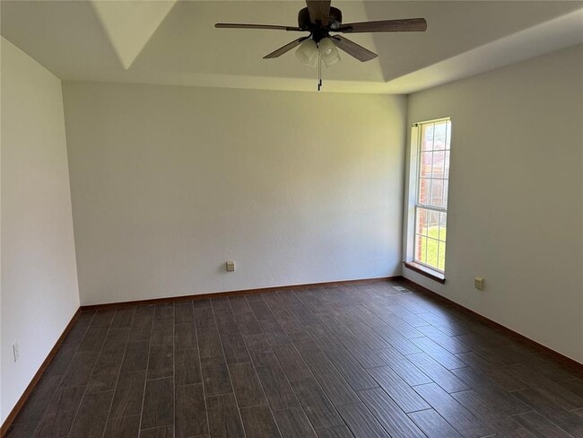 Building Photo - 4205 NW 146th Terrace