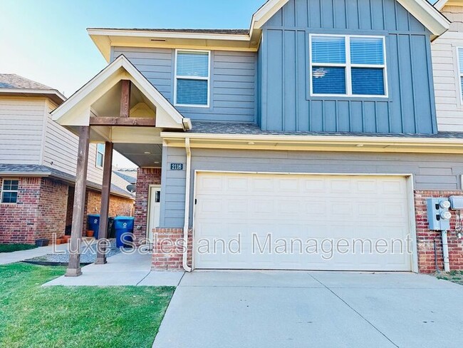 Building Photo - 2116 Camino Del Plaza Ln