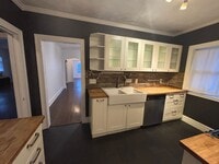 Building Photo - 1067-1069 Saint Clair Avenue