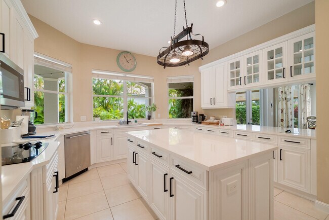 Building Photo - 4510 Island Reef Dr
