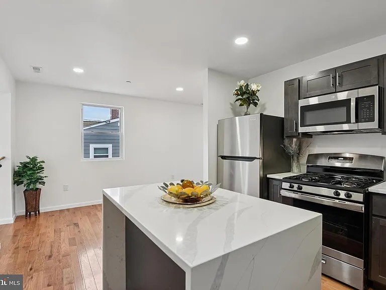 Building Photo - 513 Kintop Rd