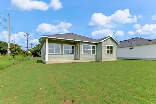 Building Photo - 1259 Pecan Valley Dr