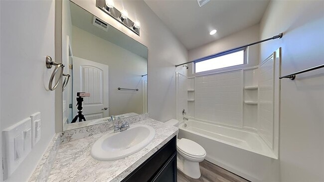 Building Photo - 12541 Babbling Brook Dr