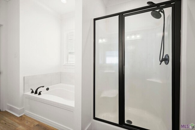 Building Photo - 39262 Bridge Path Ln