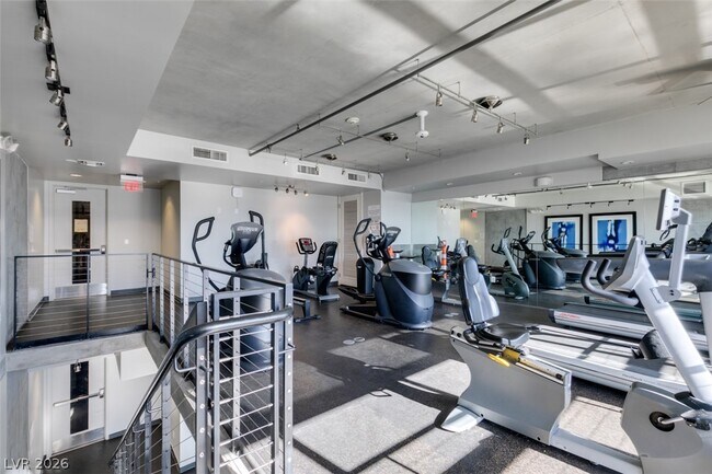 Building Photo - 353 E Bonneville Ave