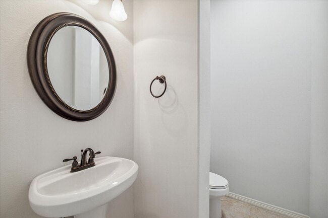 Building Photo - 18531 Duke Lake Dr