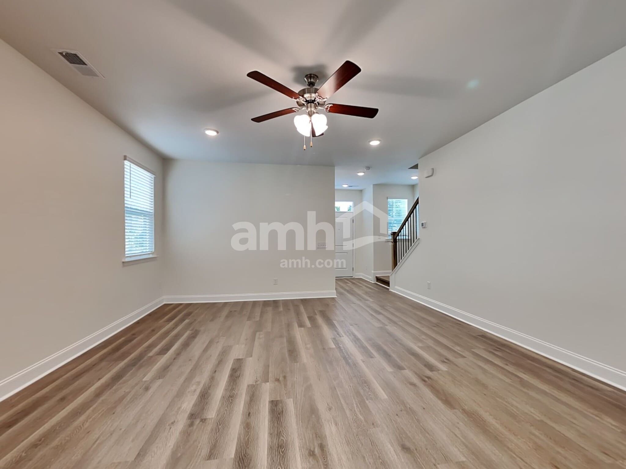 Building Photo - 1617 Lamplighter Ln