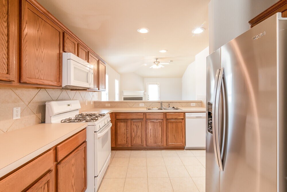 Building Photo - 17918 Green Trace Ln