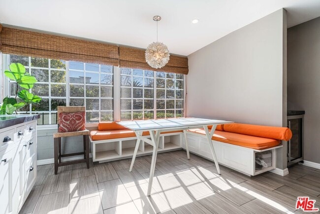 Building Photo - 12413 Beatrice St