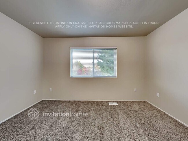 Building Photo - 6215 90th St Ct E