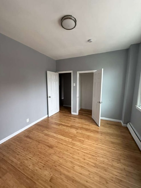 Building Photo - 300 Watchung Ave