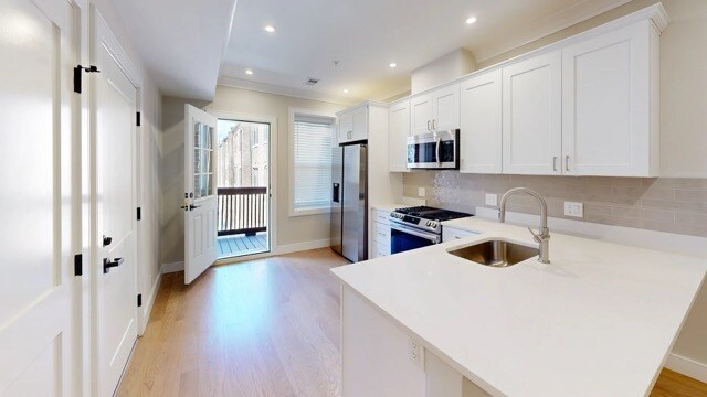 Building Photo - 181 Allston St