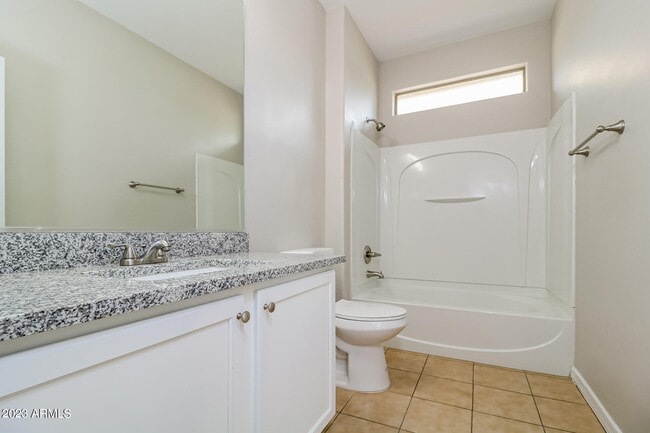 Building Photo - 15260 W Boca Raton Rd