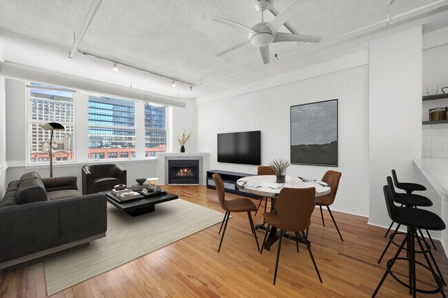 Building Photo - 161 W Harrison St