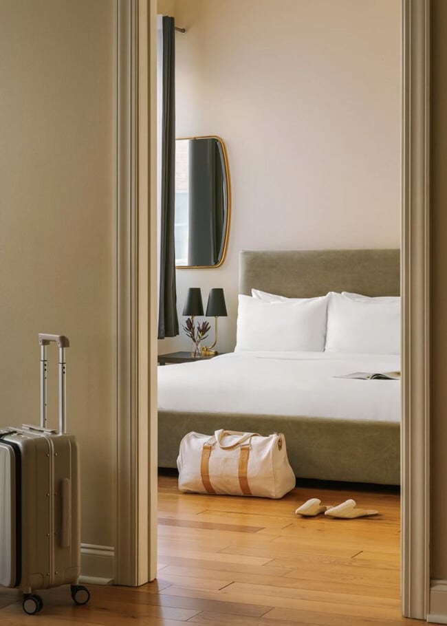 Building Photo - 925 Common St