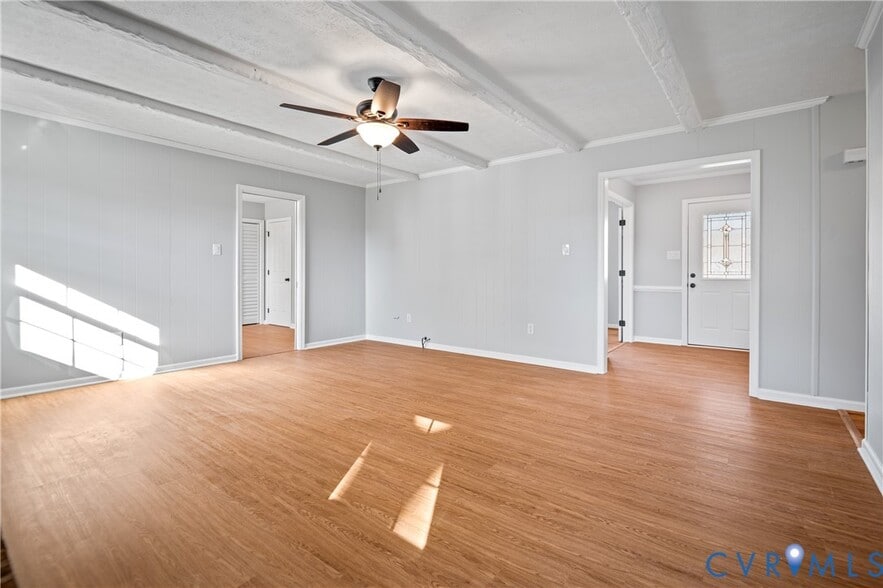 Building Photo - 3908 Pfost Ave