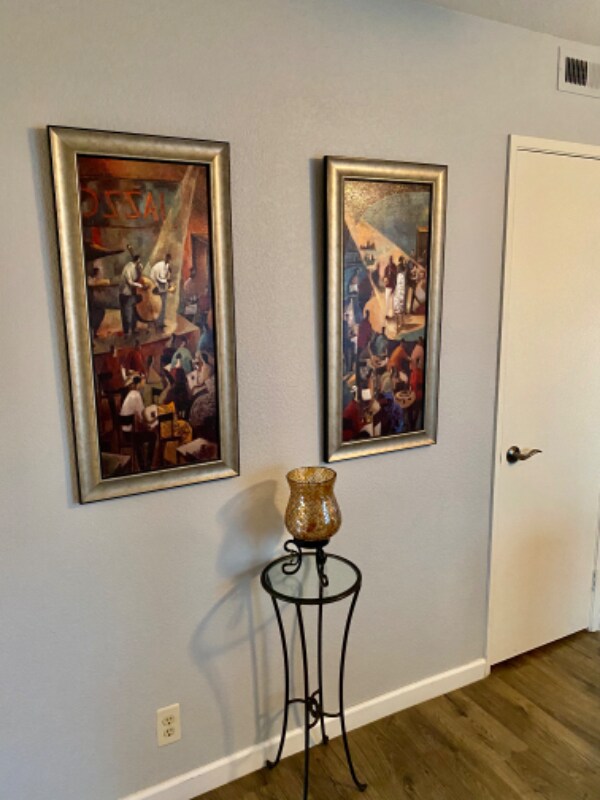 Building Photo - 4901 E Mesquite Ave