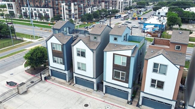 Building Photo - 1416 Waterloo Shore Ln