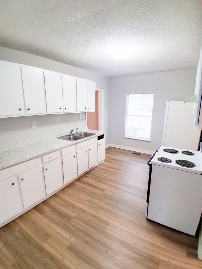 Building Photo - 3BR/2BA Single Family Home in Gadsden