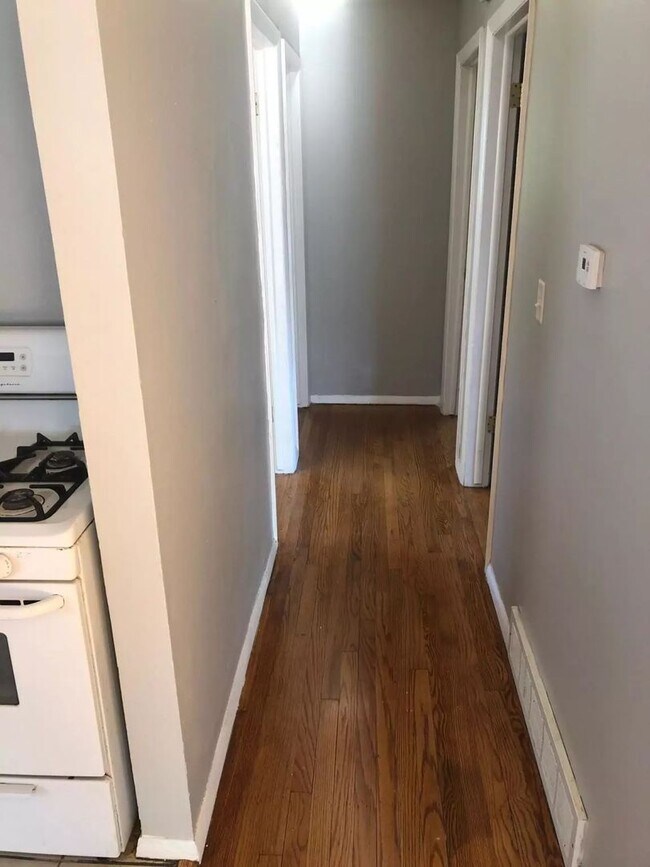 Building Photo - 5405-5407 N 37th St