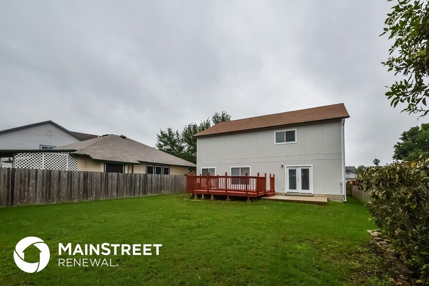 Building Photo - 6619 Meadow Fawn Dr