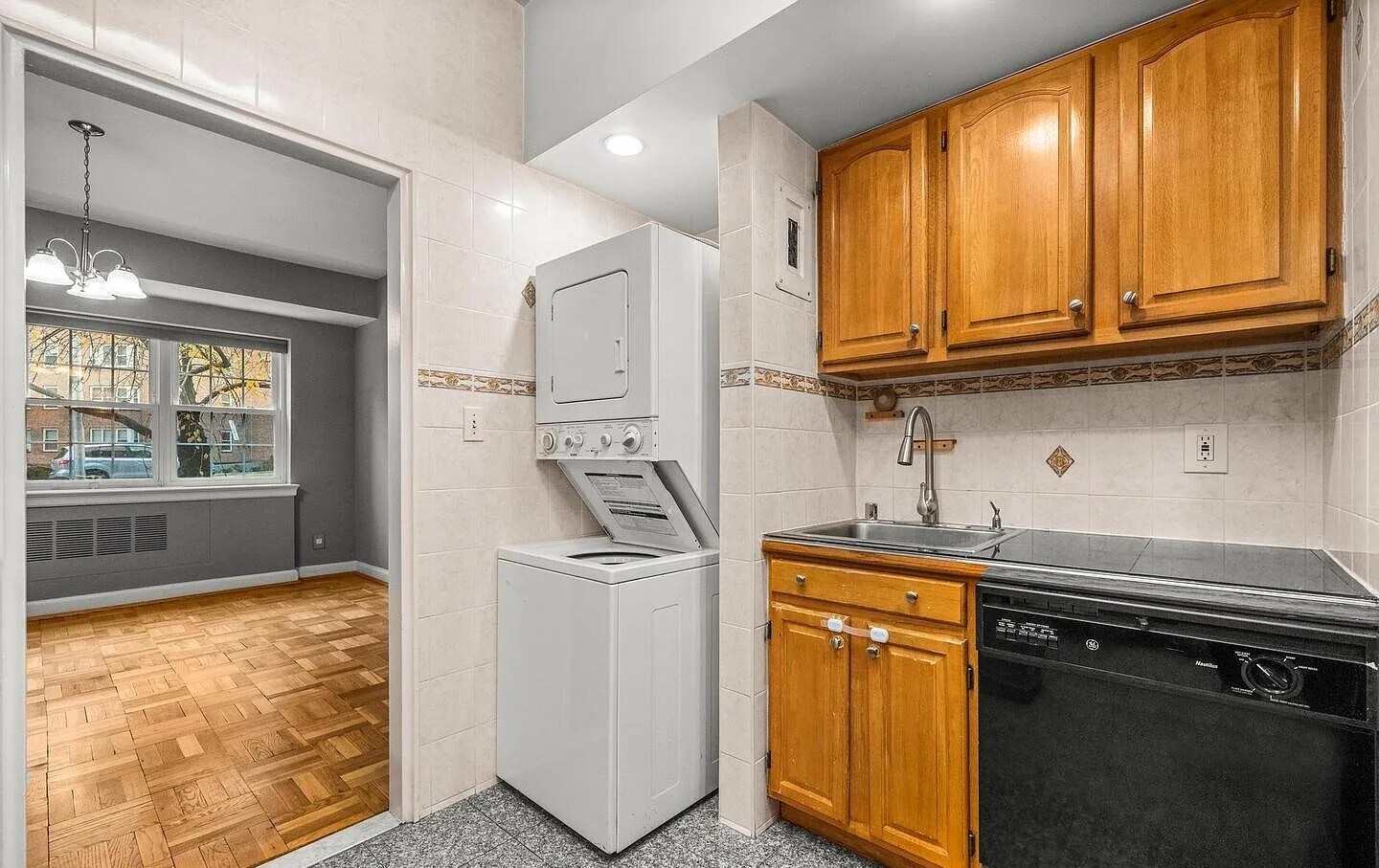 In Unit Laundry - 3601 Greenway