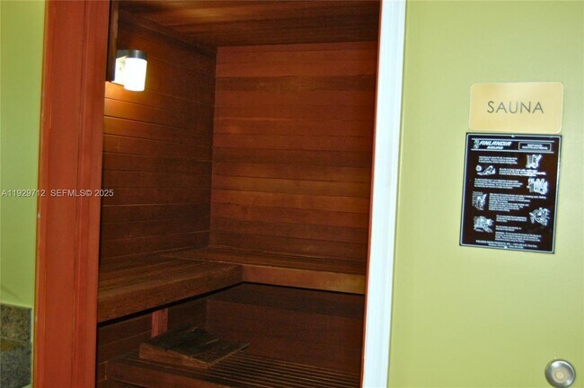 Building Photo - 7350 SW 89th St