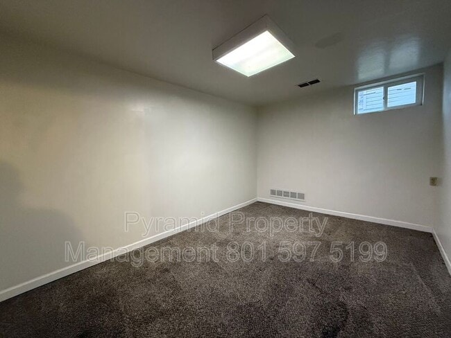 Building Photo - 1141 Rushton St