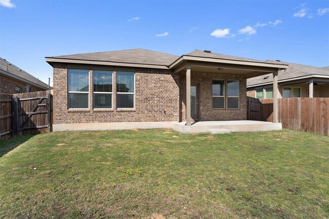 Building Photo - 209 Methodius Dr
