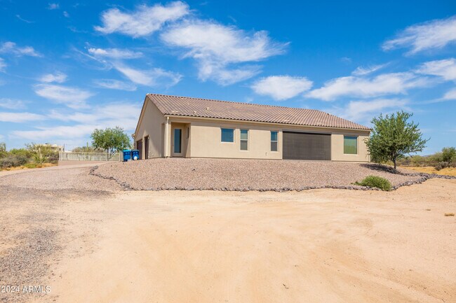 Building Photo - 17102 E Las Piedras Wy