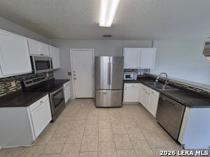 Building Photo - 4526 Safe Hbr