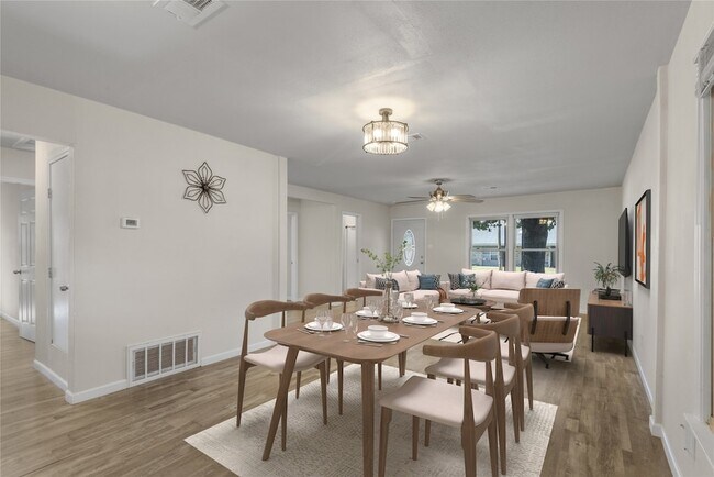 Building Photo - 2221 N Alexander St