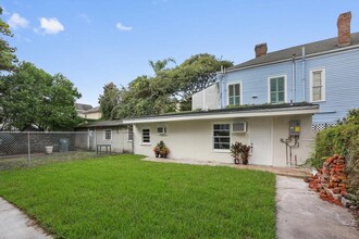 Building Photo - Constantinople