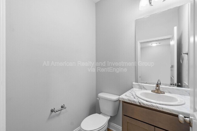 Building Photo - 181 Johnson Ct