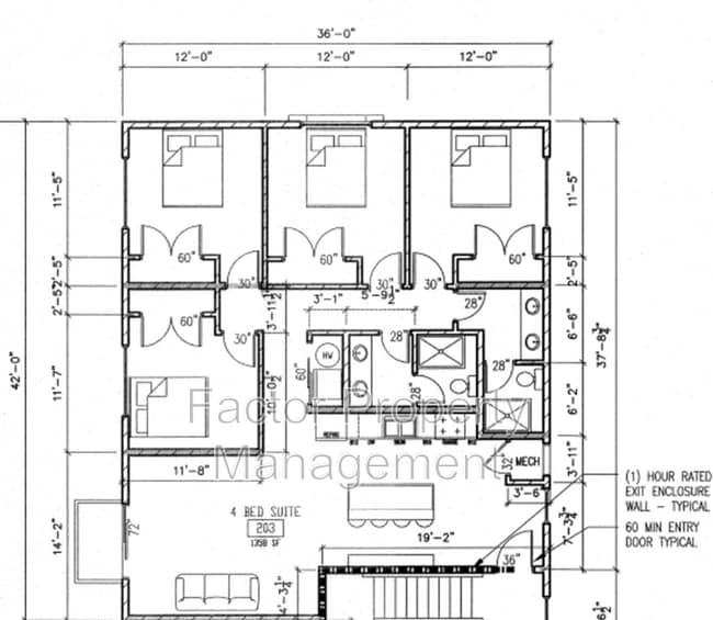 Building Photo - 1300 Warren St