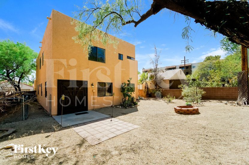 Building Photo - 6154 N Integrity Dr