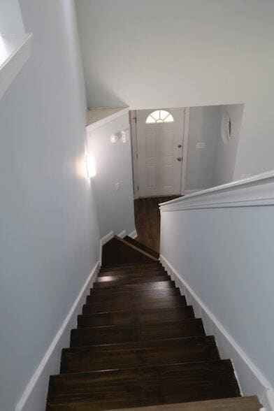 Building Photo - 1003 Providence Way