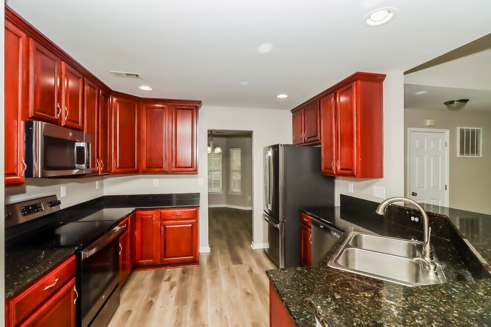 Building Photo - 10454 Samuels Way Dr